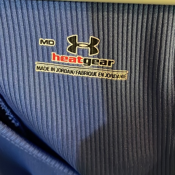 Under Armor tank tops size medium - Picture 10 of 10